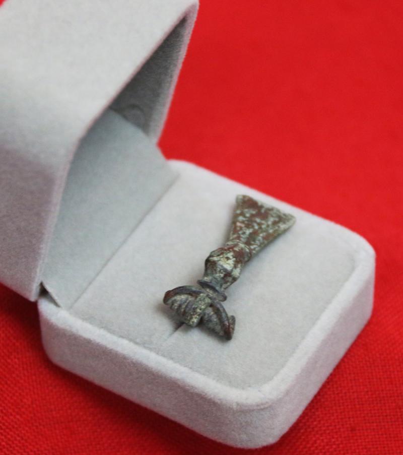 Original Ancient Roman ‘Cross-bow” Fibula Bronze Toga {Paludamentum} Cloak Pin, Military Officer Issue, Fine Piece For Higher Ranking Figures, Such As a Centurion or Tribune, a Bow Fibula with a Spring Hinge, c. Early Imperial - Beginning 2nd Century