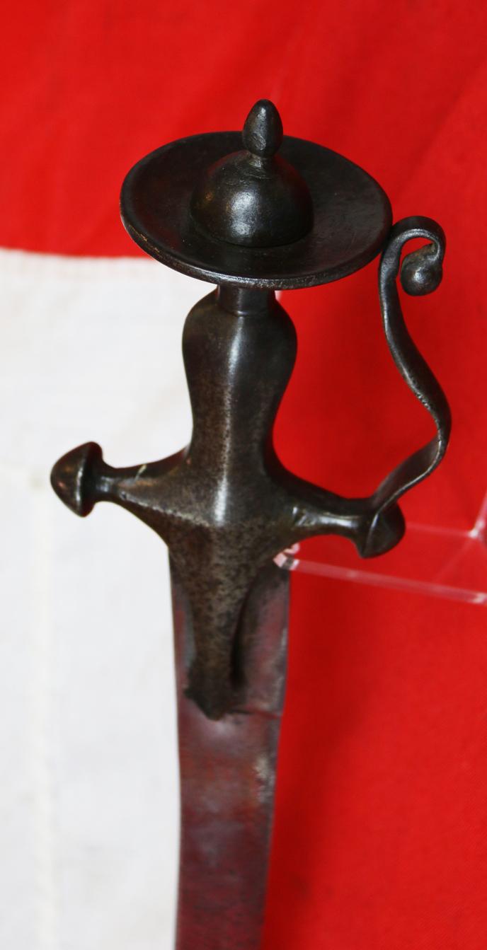 Historical 17th-18th Century Indian Tulwar Sword From the Siege and Relief Of Lucknow. Battle Trophy of Irish Captain Of the 32nd Foot, Capt. H.G.Browne V.C. From His Collection of Swords From The Battles & Defence.