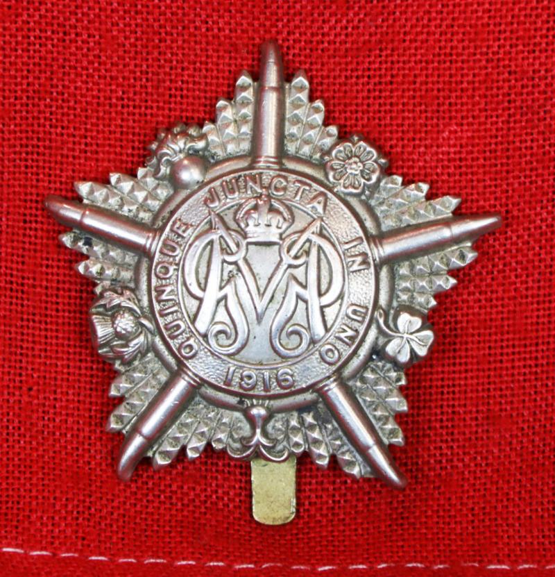 An Original and Superb Example of A Very Scarce WW1 Guards Machine Gun Regiment Cap Badge Of Sapper Mumby RE