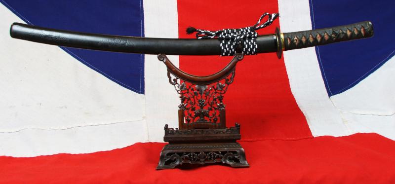 A Koto Period Signed Kiyomitsu Chisa Katana With Original Edo Period Mounts & Saya With The Toyatomi Clan & Imperial Kiri Kamon