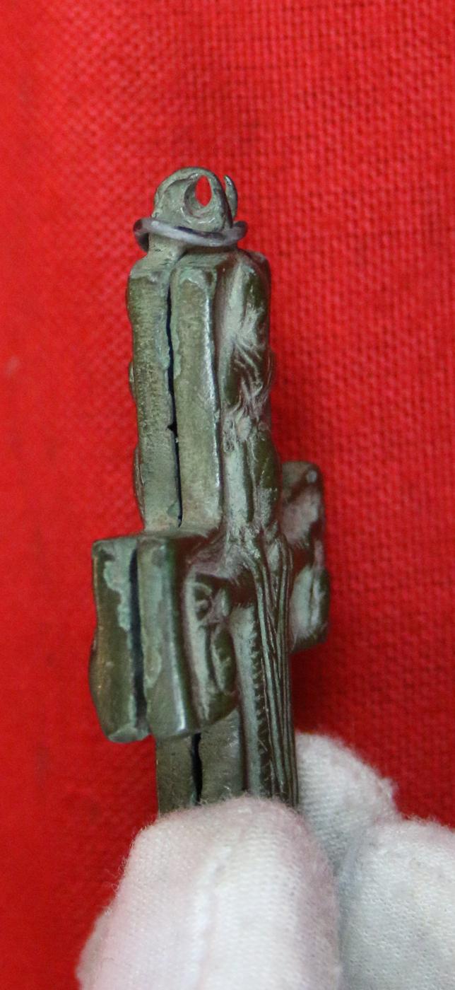 Early Crusades Reliquary, Pectoral, Encolpion Cross. Containing A Shard of The True Cross. Hinged, Neck Cross Of the Ancient Holy Land. Likely Presented to a Warrior Knight Before His Departure for the Crusade, by an Archbishop or The Pope. 1000 Years Old