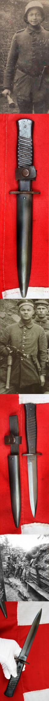 A Superb WW1 Imperial German Trench Knife Nahkampfmesser  Gotlieb of Hammesfahr. Made By “Gottlieb Hammesfahr, Solingen-Foche