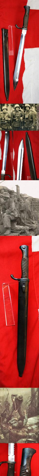 Exceptional German WW1 Mauser, S98/05 S or m.S.'Sawback' Bayonet By Mauser. Maker Stamped Waffenfabrik Mauser Obendorf, In Its Original Matching Maker Marked Scabbard. Only 6% Of The Mauser Bayonets Were Fitted With Sawback, and 99.9% Of Those Removed
