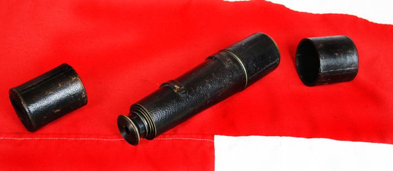 Aitchison of London, Late Antique 'Three Draw' Military Sniper Spotter's Telescope. In Great Untouched Condition & Superb Optics. With Boer War Pattern, Regulation, Rifle Brigade Black Leather Protection Covering, With Fore & Aft Covers