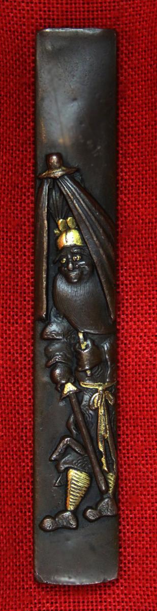A Superb Japanese Samurai Kozuka in Shakudo and Gold by One Of The Great Master Edo Period Koshirae Makers, Yasuchika 安親. Examples of His Work Are In The Metropolitan Museum of Art, The British Museum & The Victoria and Albert Museum