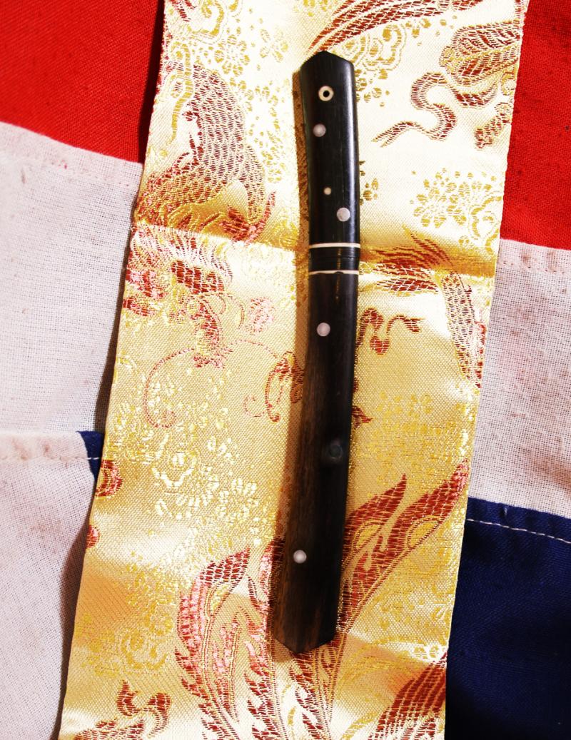 A Delightful & Most Beautiful Edo Period, Japanese Kaiken {Or Kwaiken} Tanto, with Beautifull Hamon Wonderful Polish and Horimono Mei Signature